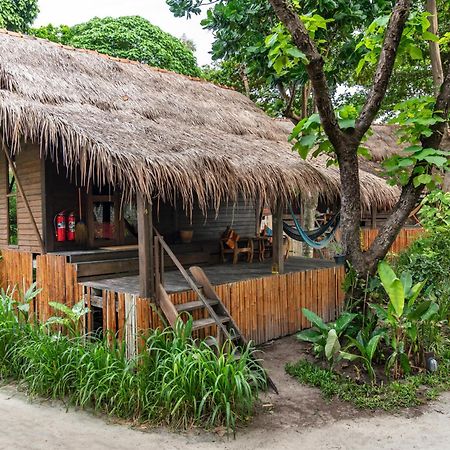Castaway Resort Koh Lipe Buitenkant foto
