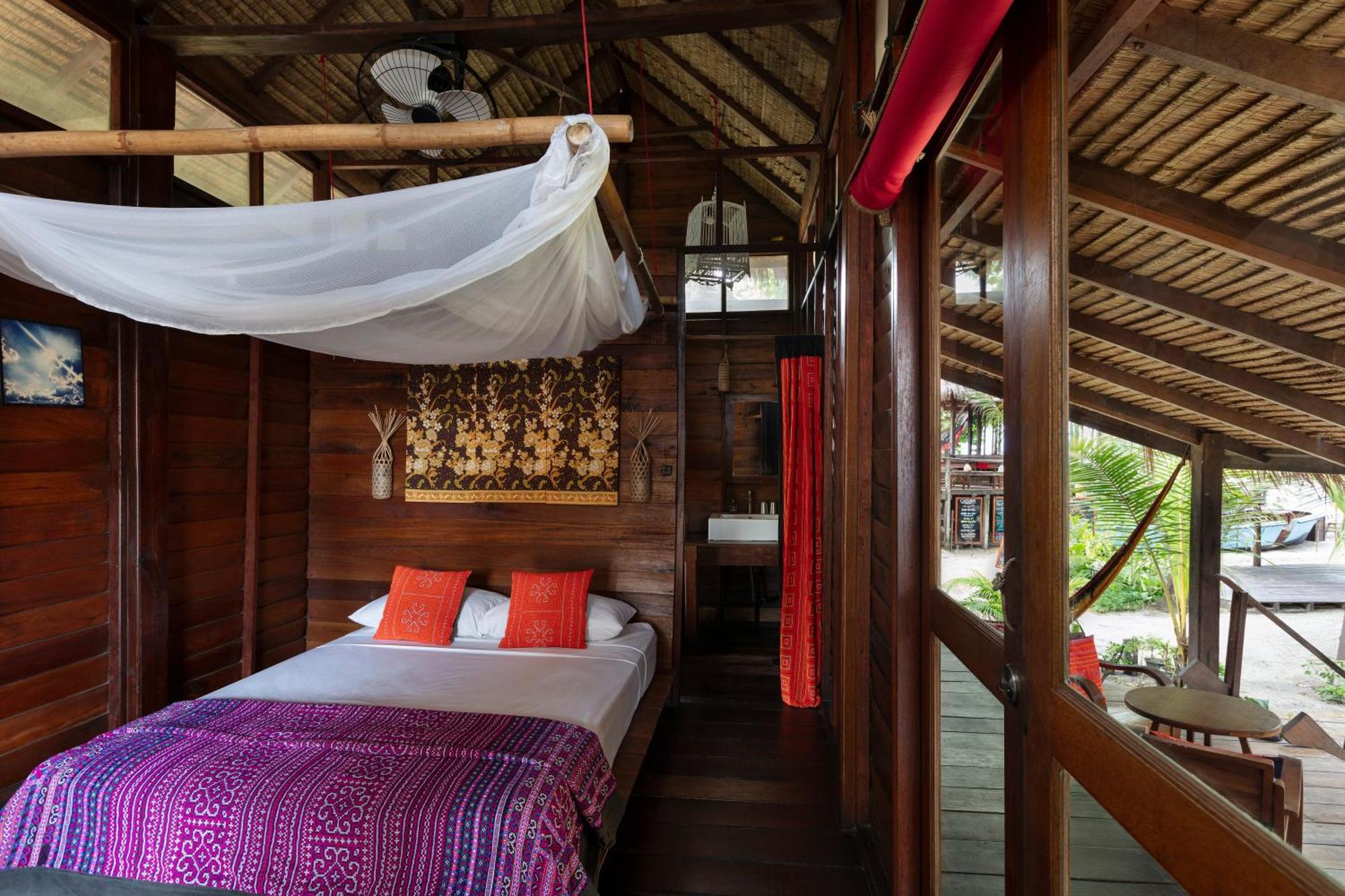 Castaway Resort Koh Lipe Buitenkant foto