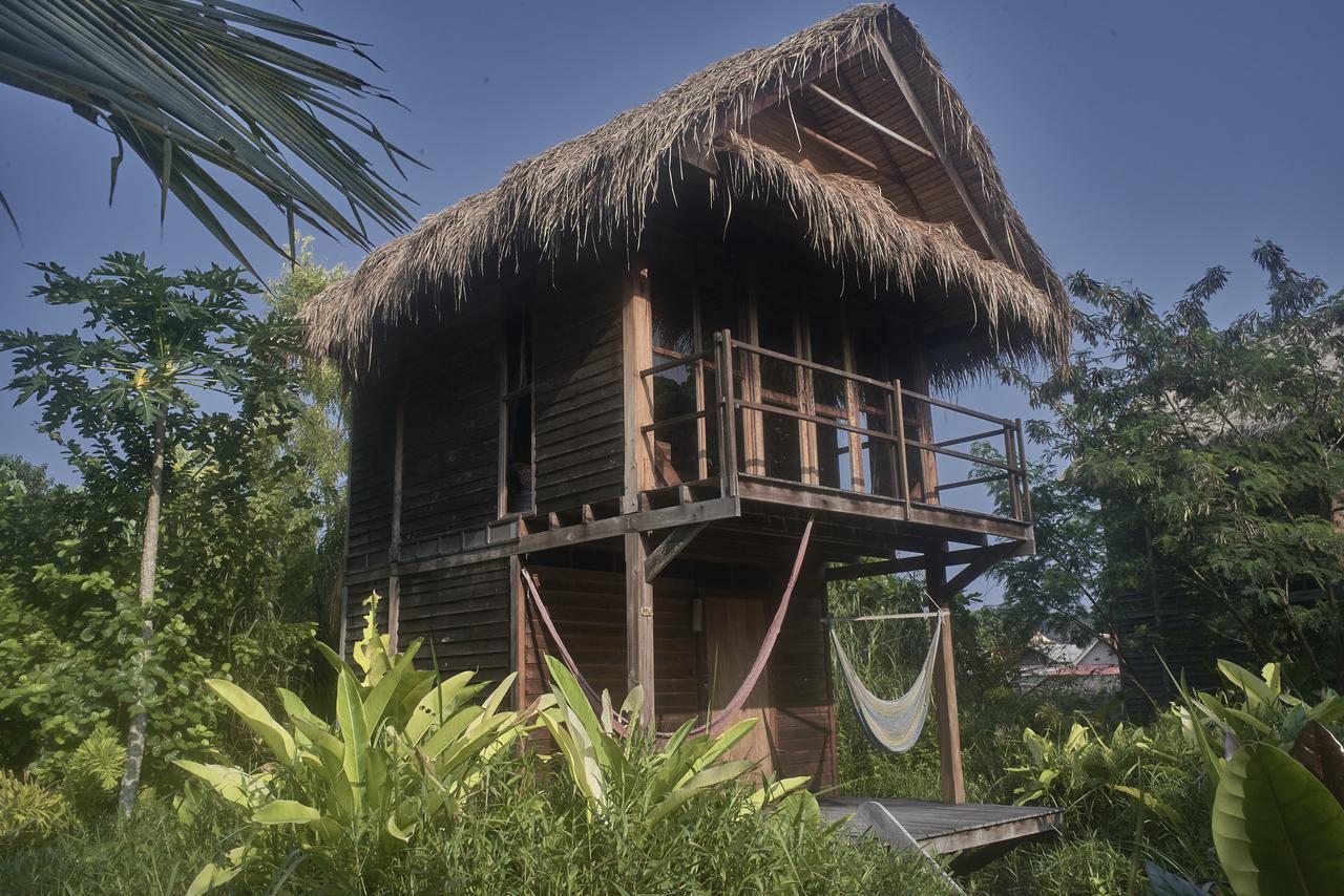 Castaway Resort Koh Lipe Buitenkant foto