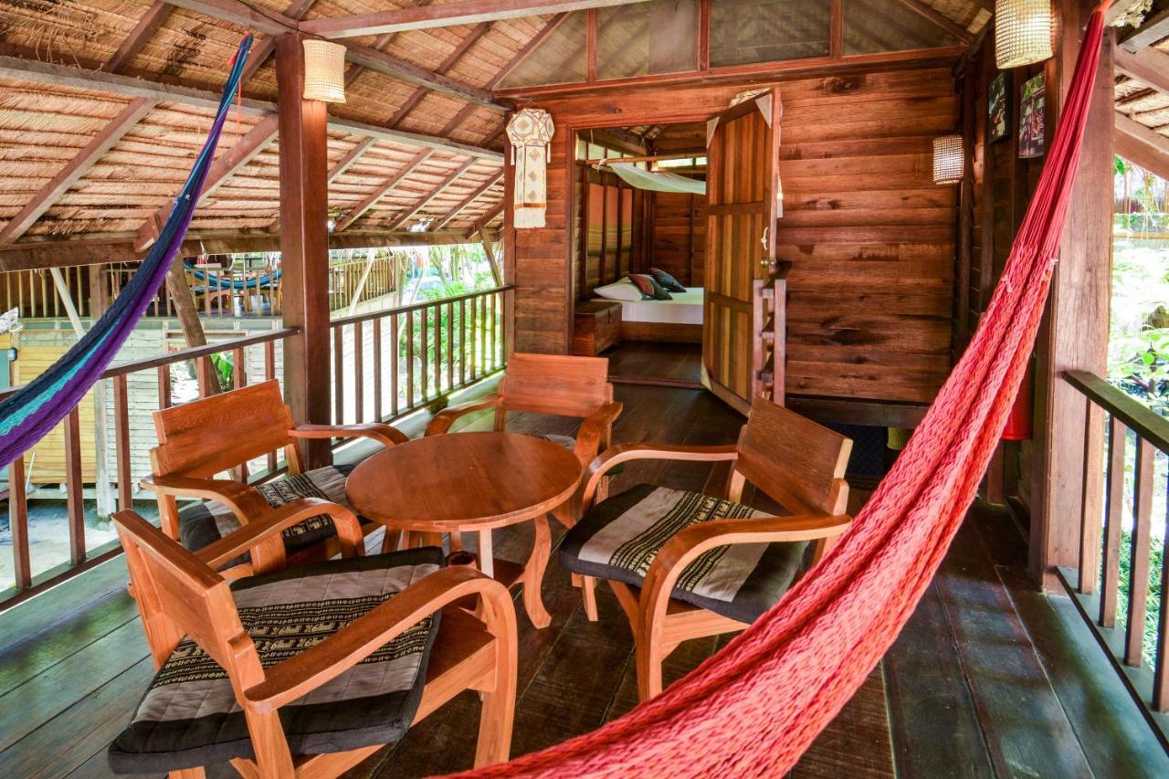 Castaway Resort Koh Lipe Buitenkant foto